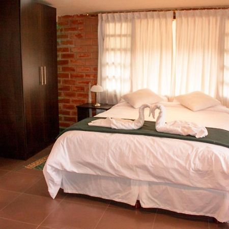 El Pedron Hotel 바뇨스 외부 사진