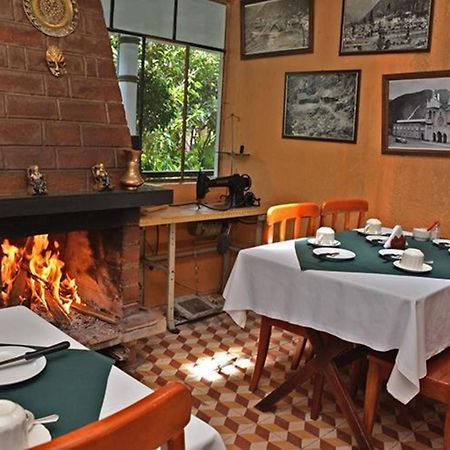 El Pedron Hotel 바뇨스 외부 사진