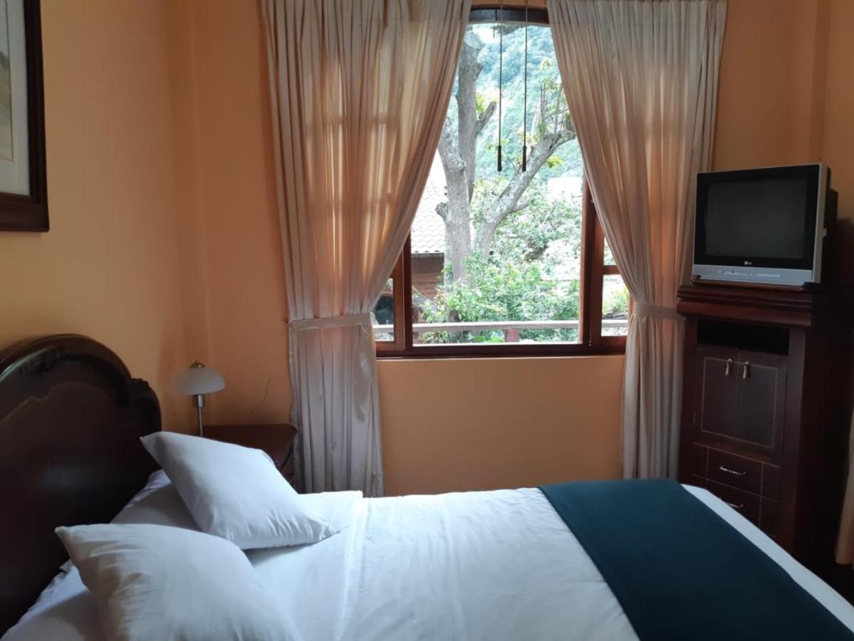 El Pedron Hotel 바뇨스 외부 사진