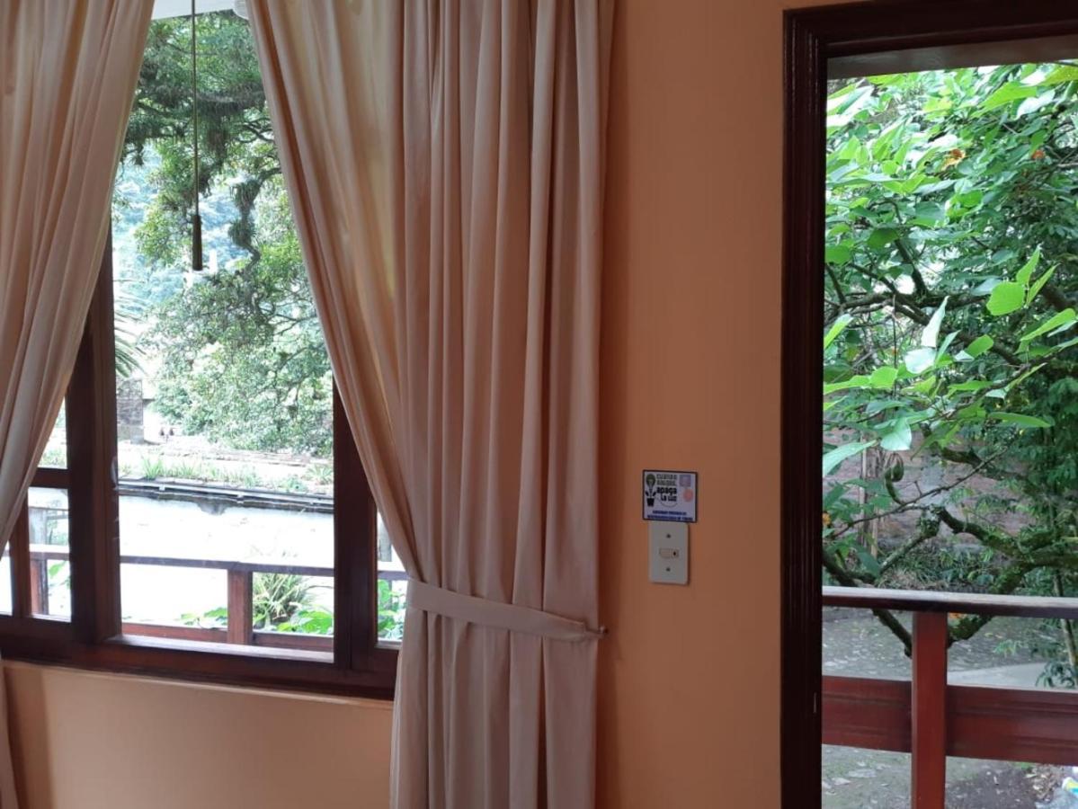 El Pedron Hotel 바뇨스 외부 사진