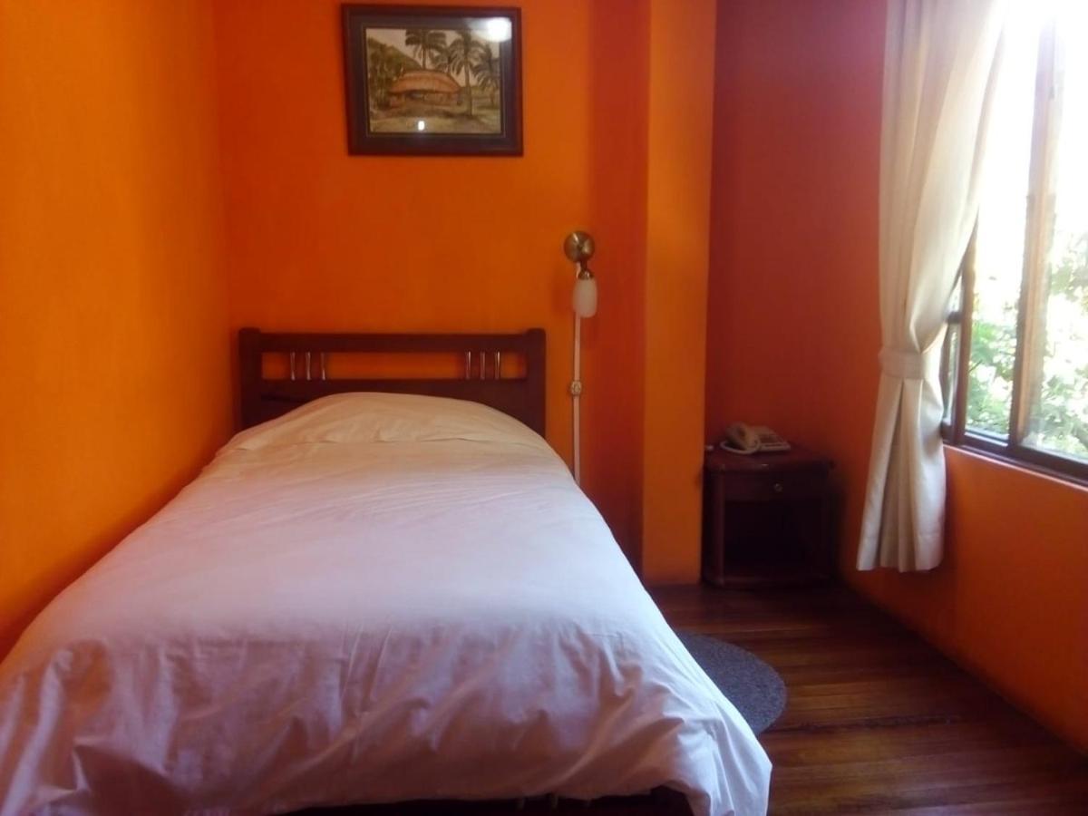 El Pedron Hotel 바뇨스 외부 사진